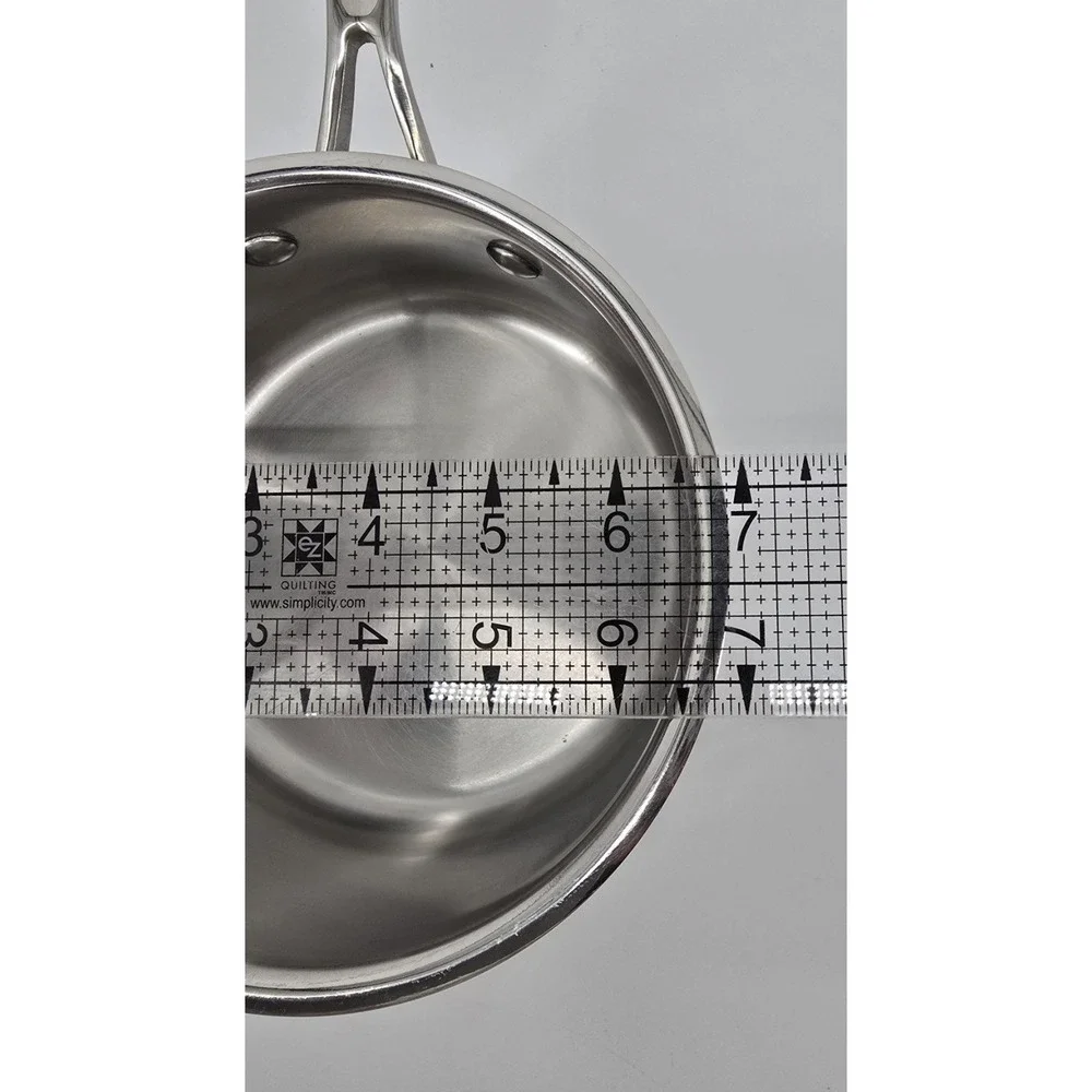 Cuisinart Stainless Steel 1.5 Qt. Saucepan With Lid Model #719-16 Cookware EUC
